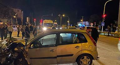 Köprübaşı ıışıklarda maddi hasarlı kaza!