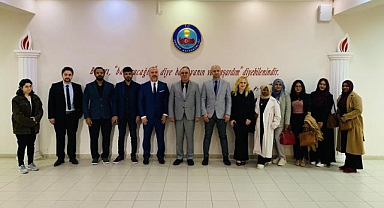 MALDİVLİ UZMANLAR HENDEK'TE...