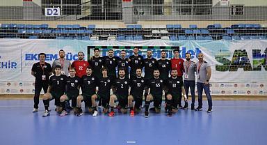 Büyükşehir Hentbol Takımı galibiyet için parkeye çıkıyor