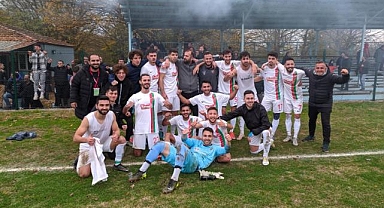 Dereköyspor kazanmaya devam ediyor...