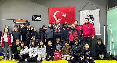 Fıght Akademi Spor Kulübünden deprem eğitimi 