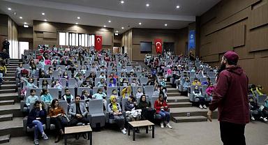 Minikler Dünya Çocuk Kitapları Haftasında Buluştu