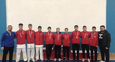 Madalya Canavarları, madalya toplamaya devam ediyor