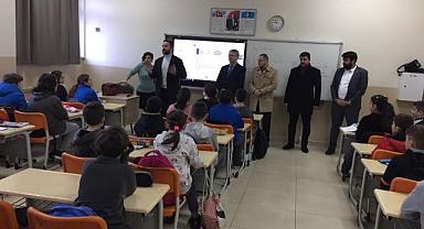 SAKARYA’DA BİNLERCE GENÇ AYNI ANDA SELAMLAŞTI