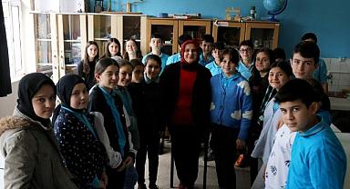 Sakaryalı Yazarlar Öğrencilerle Buluştu