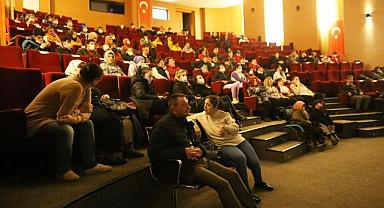 Büyükşehir’le Mutluluğu Birlikte Yaşamaya Engel Yok