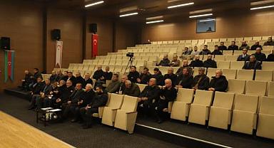 Gündem maddeleri okunmadan oy atan meclis üyeleri!