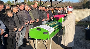 Kombiden sızan gazdan zehirlenen Zengin Ailesi, gözyaşlarıyla toprağa verildi