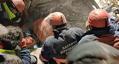 Sakarya Ekibi Bir Gecede İki Mucize Yaşadı