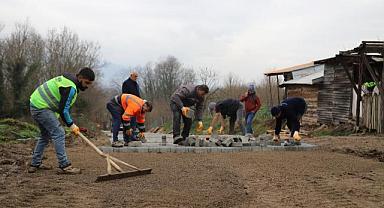 SARIYER’DE 5 AYRI SOKAK KİLİT PARKE YOLLA BULUŞTU