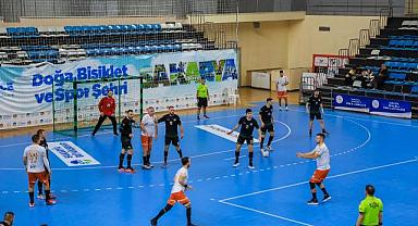 Zirve takibini sürdüren Büyükşehir Hentbol’un konuğu Spor Toto