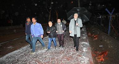 BAŞKAN YÜCE ÇARK CADDESİNDE KONUŞTU