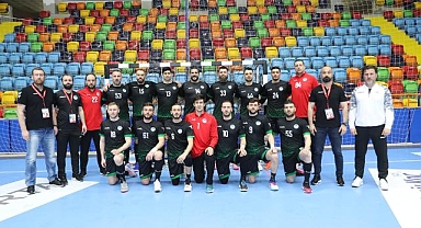 Büyükşehir Hentbol İzmir'de galibiyet için sahaya çıkacak!