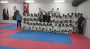 Çekiçcioğlu ve Yılkın karatecileri ziyaret etti.