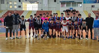 Genç Erkekler Futsal Şampiyonu Orhangazi Mesleki ve Teknik Anadolu Lisesi