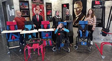 Hayırseverlerin Yardımıyla Engeller Aşılıyor