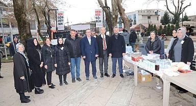 HENDEK ESNAFINDAN DUYGULANDIRAN DAVRANIŞ!
