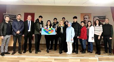 MAVİ IŞIKTAN YAYILAN HUZUR...