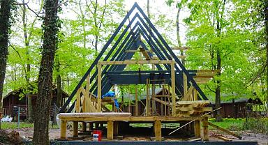 Büyükşehir'in Bungalovları Tabiatın Kalbinde Yükseliyor