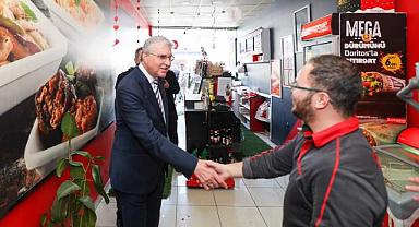 Başkan Yüce Adapazarı Esnafıyla Bir Araya Geldi