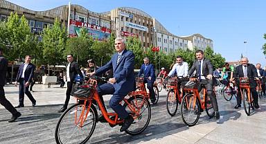 Büyükşehir’den bisiklette yepyeni bir hamle: Turuncu Bisiklet yakında yollarda