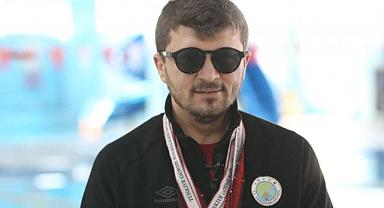 DURDURMUŞ: 