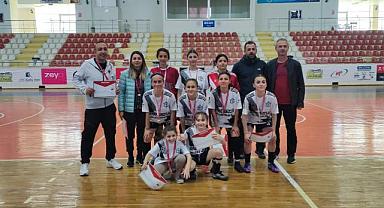 Genç Kızlar Futbol Müsabakaları tamamlandı...