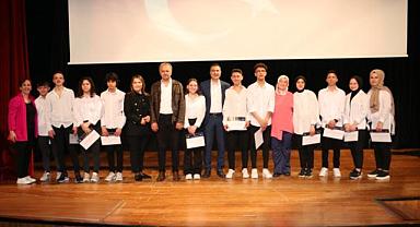 Mesleki Eğitim Merkezi öğrencileri 19 Mayıs’ı SGM’de kutladı