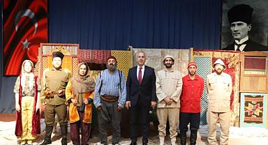 ‘VATAN İÇİN ŞEHADETE ŞERİFE BACI’ ADLI TİYATRO ETKİNLİĞİNE BÜYÜK İLGİ