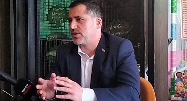 Sayın Sofu! Gazeteciler konu mankeni mi?
