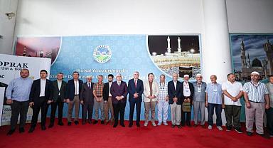 Başkan Yüce Hacı Adaylarını Kutsal Topraklara Uğurladı