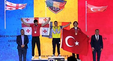 Bilek Güreşinde Avrupa 3’ncülüğü Büyükşehir’in