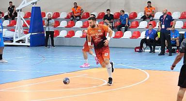 Büyükşehir Hentbol Adnan Tayfur’u transfer etti