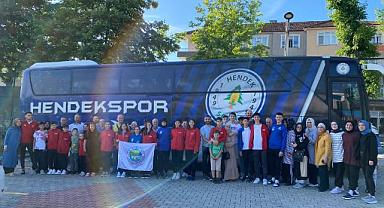 HENDEK BELEDİYESİ KARATE TAKIMI 21 SPORCUYLA BATUM'DA MADALYA ARAYACAK!