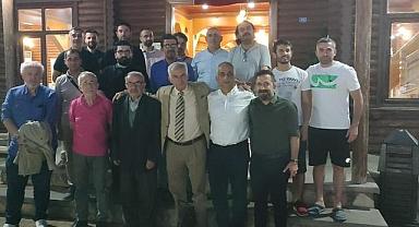 HENDEK SÖYLEŞİ GRUBU, BAYRAKTEPE'DE SÖYLEŞİ PROGRAMI DÜZENLEDİ.