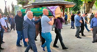  Saadet Akdağ Dualarla Son Yolculuğuna Uğurlandı