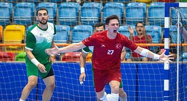Başarılı Oyun Kurucu Atakan Şirin Büyükşehir Hentbol’da