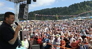 Binlerce İnsan, Acelle Yaylası'nda Buluştu