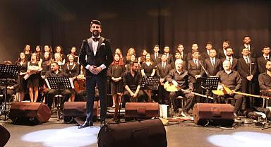 Sakarya Ticaret Borsası Korosu ilk konserini gerçekleştirdi.