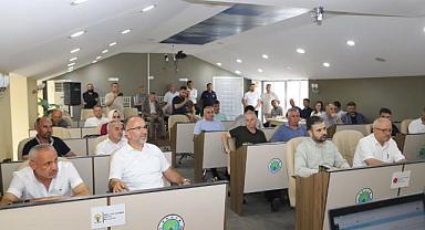 SAYIN BAŞKAN! ŞEYH UÇMAZ, MÜRİDİ UÇURUR!