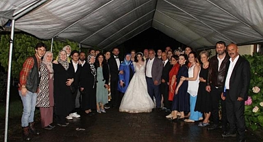 ŞENAY SAKAL'DAN DÜĞÜN TEŞEKKÜRÜ!