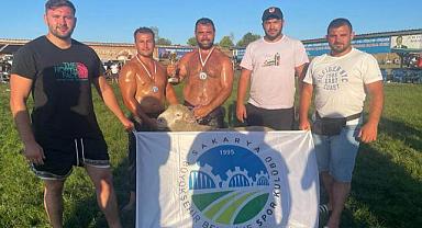 Büyükşehir Pehlivanlarından önemli başarı