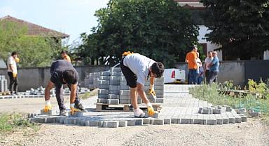 HENDEK BELEDİYESİ MARTİNLER MAHALLESİNDE...