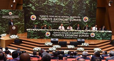 Sakarya Ticaret Borsası Başkanı Mustafa Genç TOBB Ekonomi Şurasında sorunları dile getirdi.