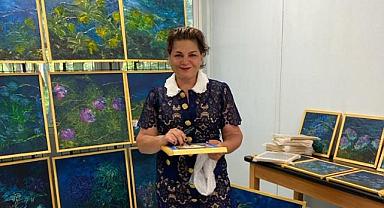 Sanatçı Selva Özelli Solo Sergisi ile ABD’de