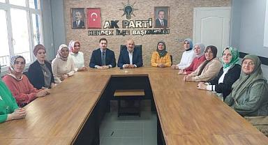 AK KADINLARDAN HENDEK ÇIKARMASI!