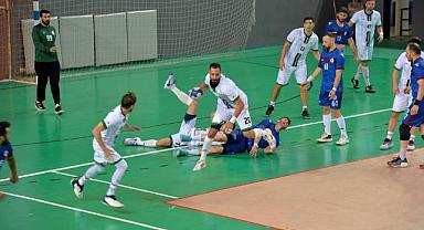 Büyükşehir Hentbol Trabzon’u Farkla Geçti