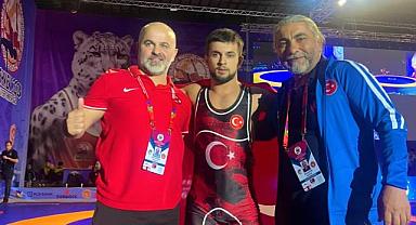 Dünyayı Dize Getiren Mükremin’e İlk Telefon Yüce’den: “Türkiye seninle gurur duyuyor”