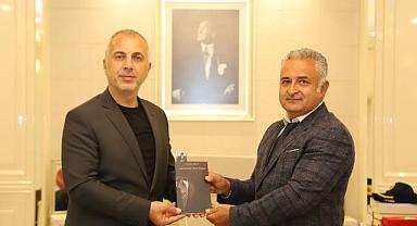 HENDEKLİ YAZAR GÜVENÇ CENGİZ BAŞKAN BABAOĞLU’NU MAKANINDA ZİYARET ETTİ