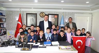 Başkan Soykan; Tüm gayretimiz çocuklarımıza güzel bir gelecek için